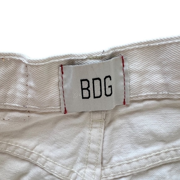 BDG Urban Outfitters size 24 High-Waisted Baggy Jean - Picture 5 of 6